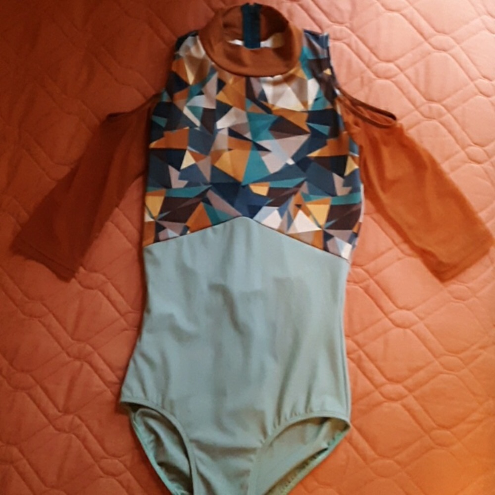 SOLD EBY: Eleve leotard Jessica mesh sleeves prismatic medium - Picture 2 of 6